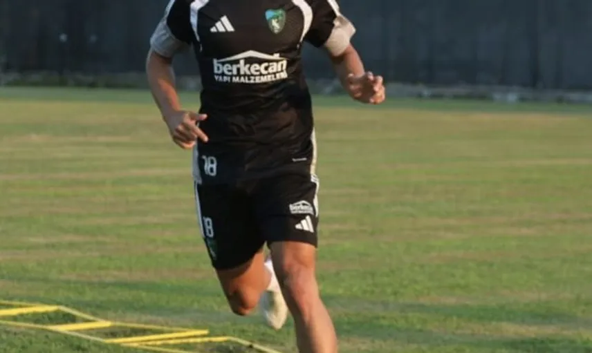 Kocaelispor genç takviyelerle güçlenmeye devam ediyor