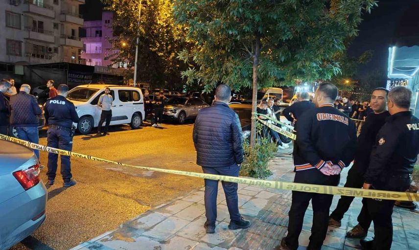 Batman'da kar maskeli saldırganlardan restoran vurma girişimi
