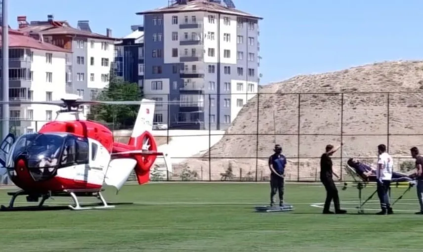 Malatya'da ambulans helikopter acil müdahale için havalandı