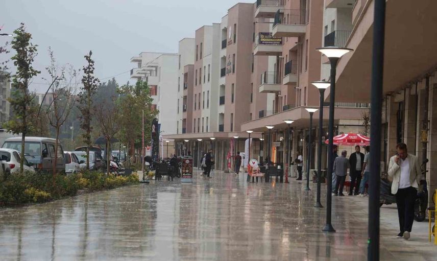 Antakya'nın kalbi Atatürk Caddesi'nde yeni bir hayat başlıyor