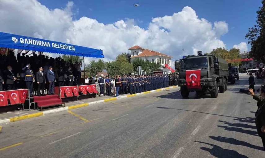 Bandırma'da 30 Ağustos Zafer Bayramı coşkuyla kutlandı