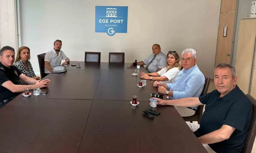 Kuşadası Limanı'nda yeni indi-bindi noktası tartışma yarattı