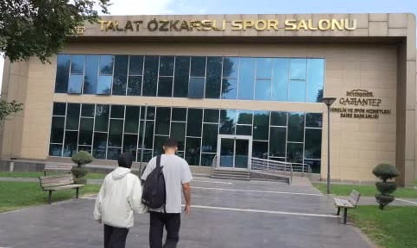Eren akkurt dünya şampiyonluğunu eşinin desteğiyle kazandı