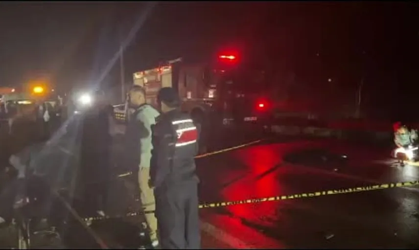 Sakarya'da zincirleme trafik kazası: İki ölü, üç yaralı