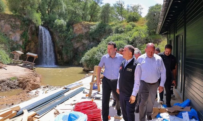 Sırakayalar Şelalesi'nde doğal güzellikler için çalışmalar devam ediyor