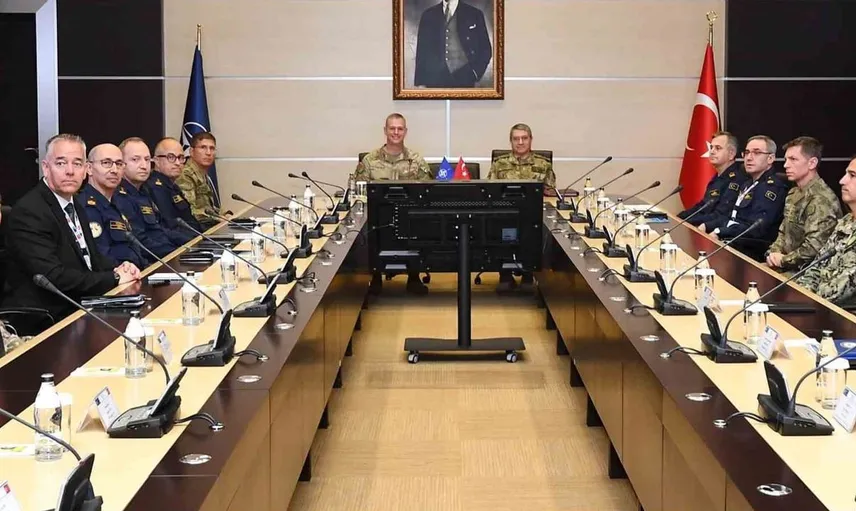 Genelkurmay Başkanı Bayraktaroğlu, NATO komutanı Grynkewich ile önemli bir görüşme gerçekleştirdi