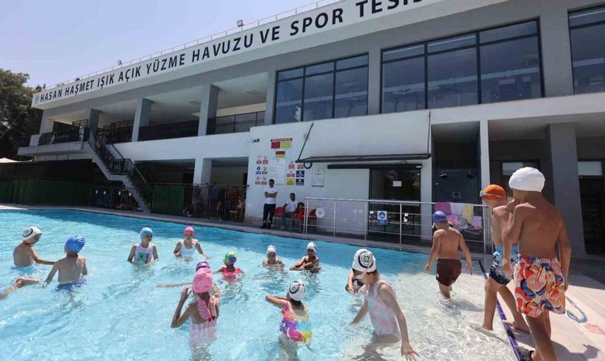 Kırsal mahallelerde yüzme eğitimi: çocuklar su güvenliğini öğreniyor