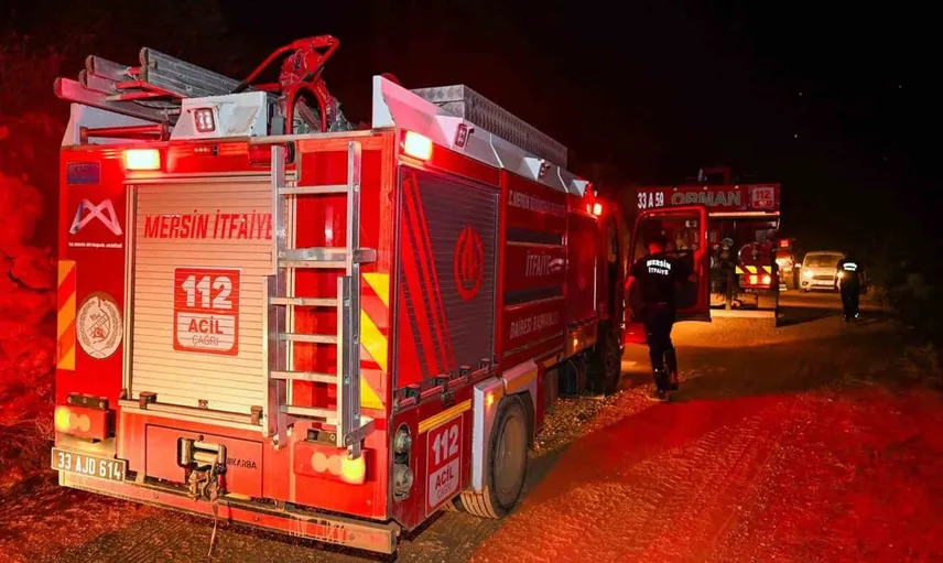 Bozyazı’daki orman yangınına ekiplerin gece boyunca müdahalesi devam etti