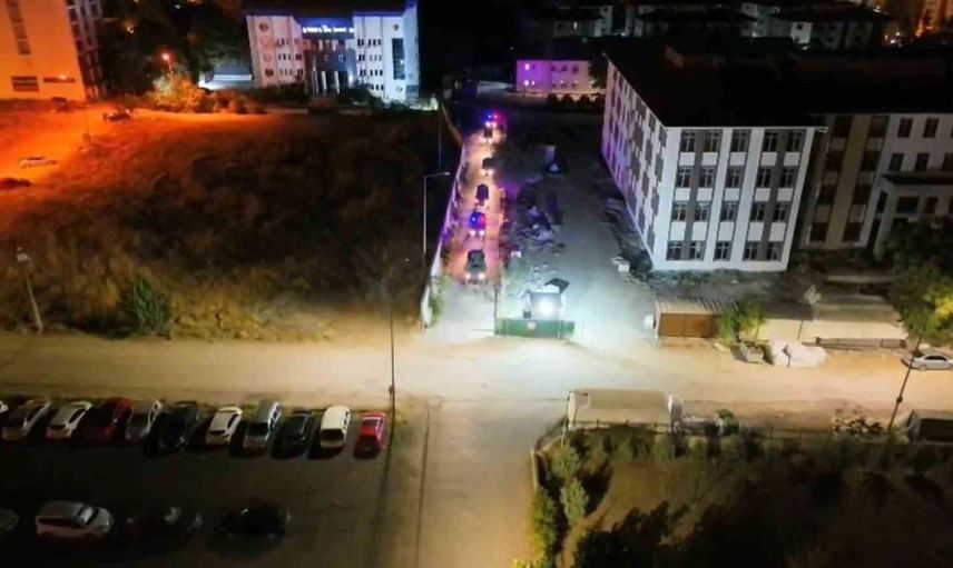 Tunceli'de güvenlik operasyonunda firari hükümlü ve yardımcısı yakalandı