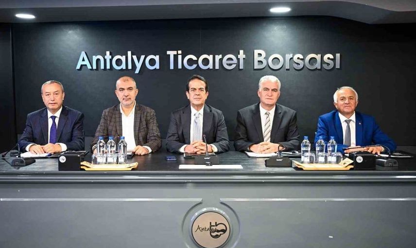 Antalya Ticaret Borsası’nda yeni dönem: Erdoğan Ekinci, Meclis Başkanlığı görevini üstlendi