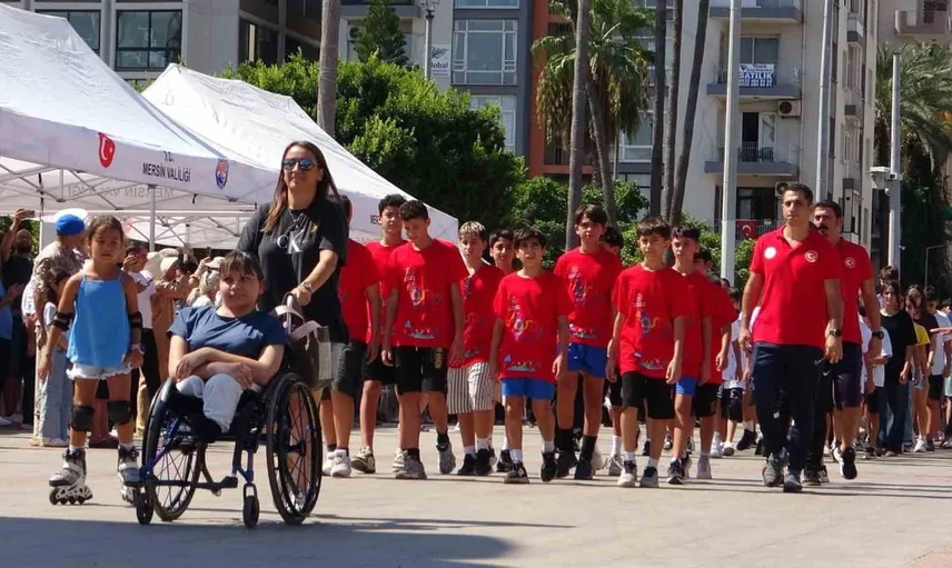 Mersin'de 30 Ağustos Zafer Bayramı'nın 104. yılı coşkuyla kutlandı
