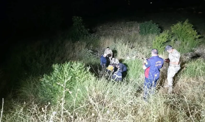 Hassa'da yamaçtan düşen vatandaşa hızlı müdahale