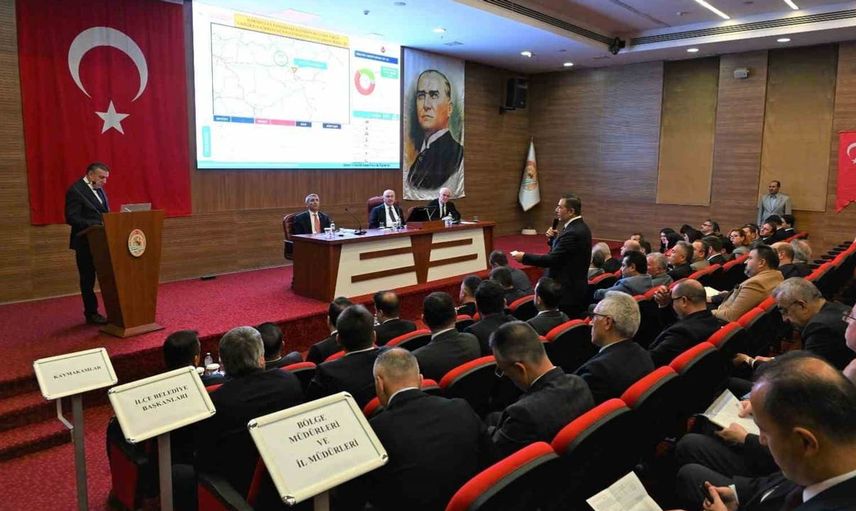 Denizli'de ulaşım sorunlarına çözüm arayışı: Vali Köşger kritik talimatlar verdi