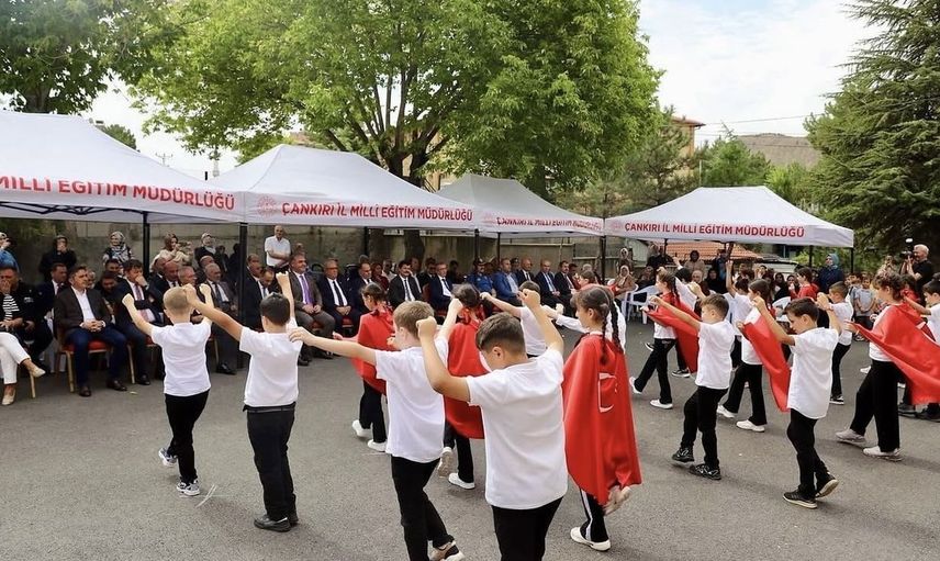 Çankırı'da eğitim yılı coşkuyla başladı: İlköğretim haftası kutlandı