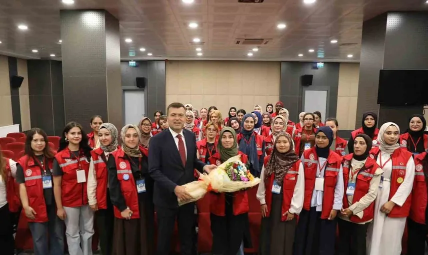 Gönüllü gençler niğde'de buluştu: Dayanışma ve sosyal sorumluluk vurgusu