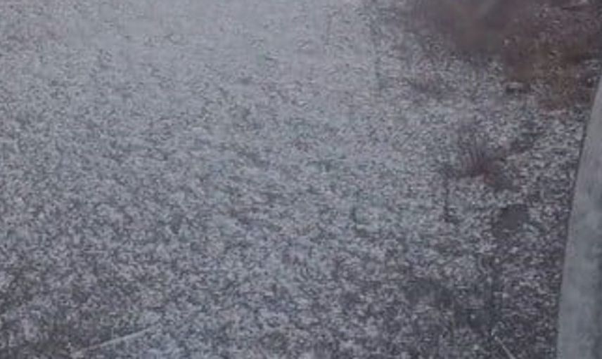 Sarıkamış'ta ani hava değişikliği: Yağmur karla buluştu