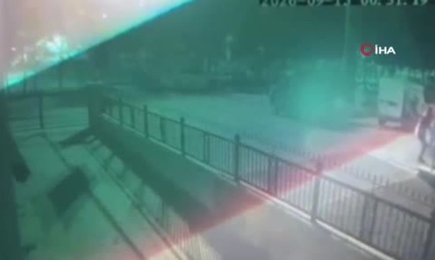 Ankara'da dur ikazına uymayan sürücü polise çarparak kaçtı