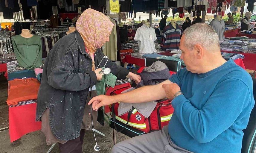Düzce'de kalp sağlığına dair farkındalık etkinliği yapıldı