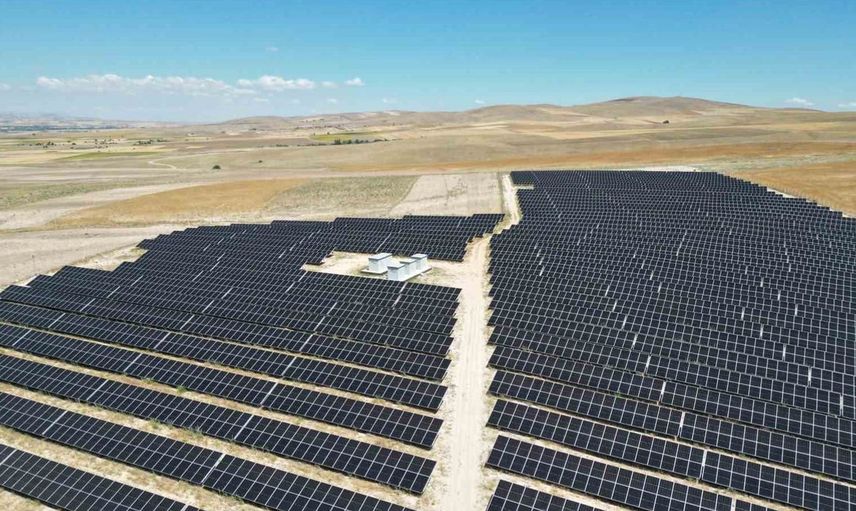 Aksaray'da güneş enerji santrali ile yeşil dönüşüm ivme kazanıyor