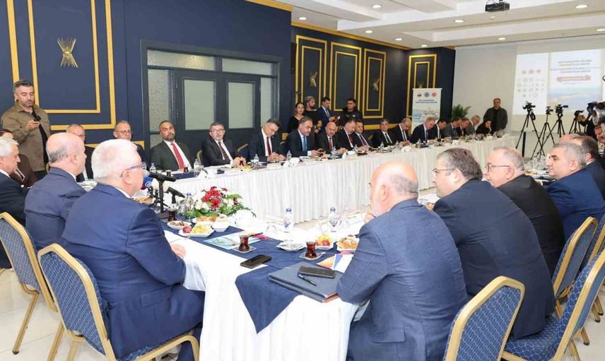 Üniversiteler arası iş birliği için önemli toplantı gerçekleşti
