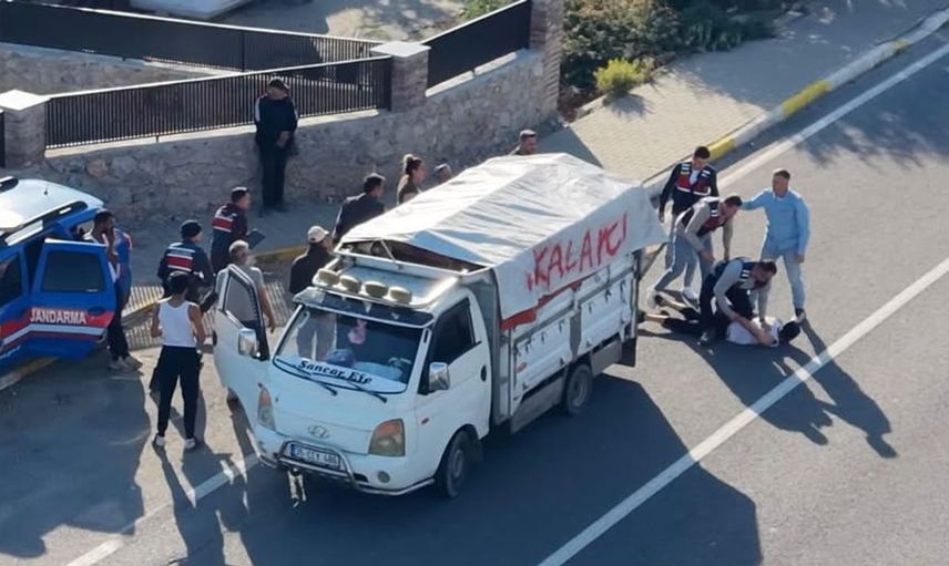 Zeytin işçisi kılığına giren firari, jandarmaya yakalandı