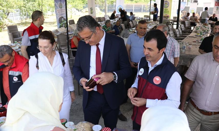 Coğrafi işaretli Salıpazarı kestane balında hasat başladı