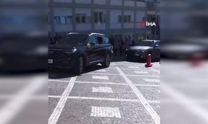 Papa 14. Leo, akciğerindeki kitle için hastaneye yattı