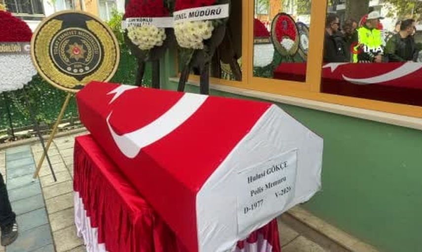Kanserle savaşını kaybeden polis memuru son yolculuğuna uğurlandı