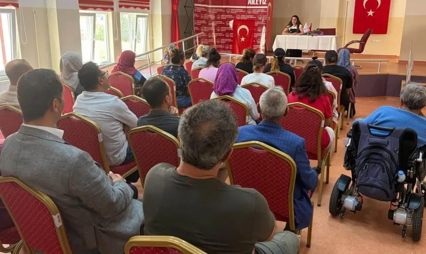 Bayburt'ta engelli bireyler için sağlıklı yaşam eğitimi verildi
