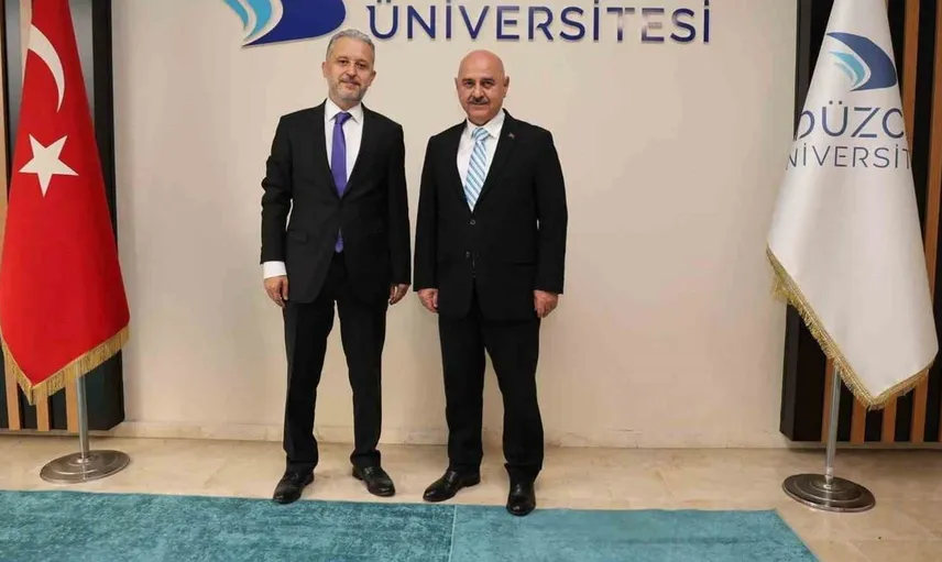 Düzce sağlık müdürü, rektör nedim sözbir’i tebrik etti