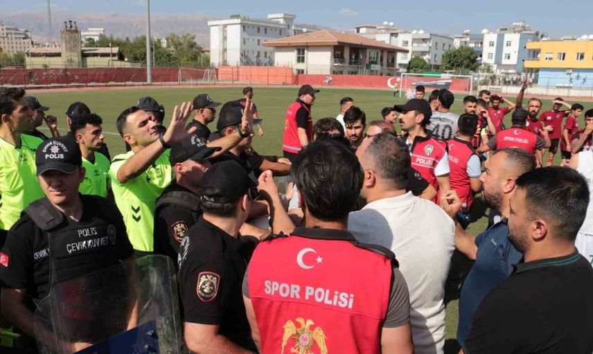 Hakkari Zapspor, Cizre Belediyespor karşısında hükmen tur atladı