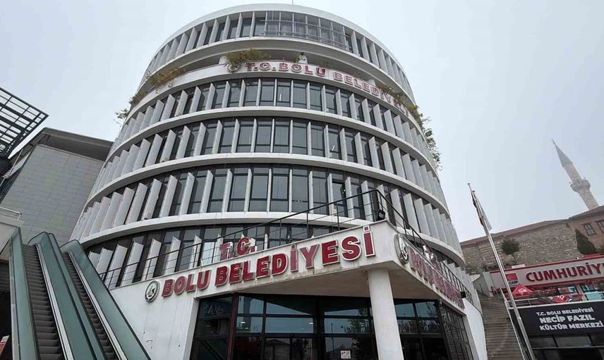 Bolu'daki rüşvet davasında dikkat çeken savunmalar: tadilat masrafı mı yoksa rüşvet mi?