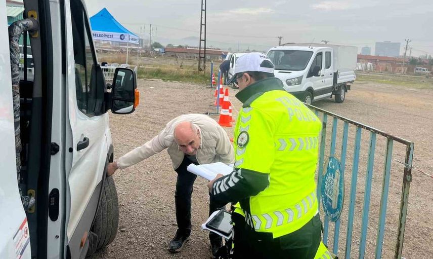 Çorum'da okul servislerine güvenlik odaklı denetim uygulaması