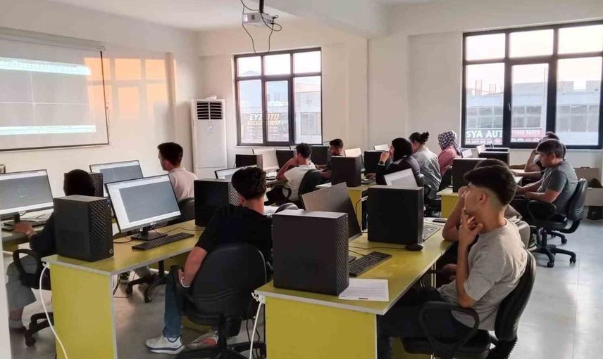 Kahramanmaraş'ta dijital dönüşüm projesi ile mobilya sektörü güçleniyor