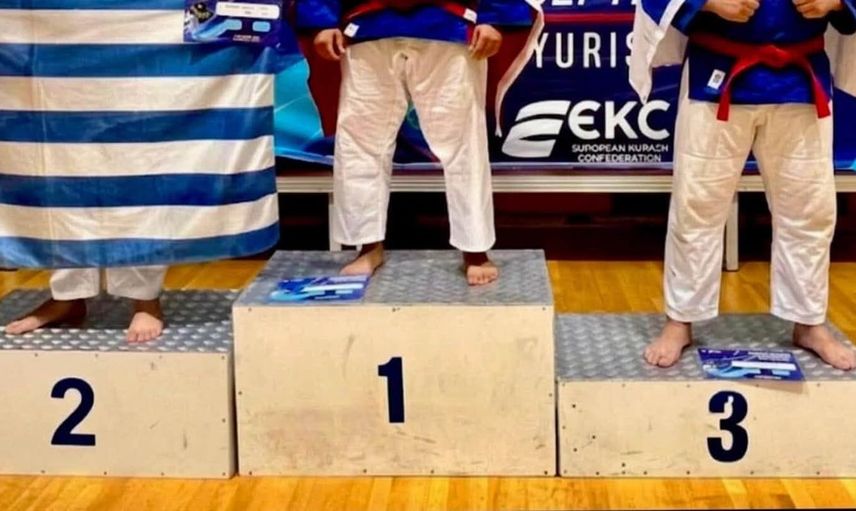 Bilecikli sporcu mikail zaloğlu, Avrupa kuraş şampiyonasında altın madalyayı kazandı