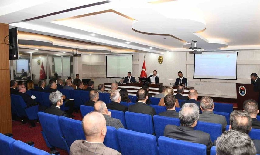 Ardahan'da kamu hizmetleri için kritik toplantı gerçekleştirildi