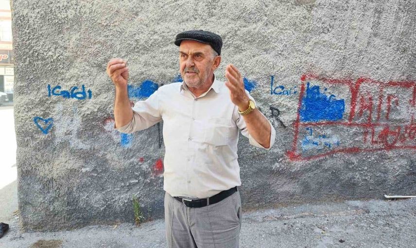 Adana'da hırsızlık şüphelisi kadın, yakalanınca sara nöbeti numarası yaptı