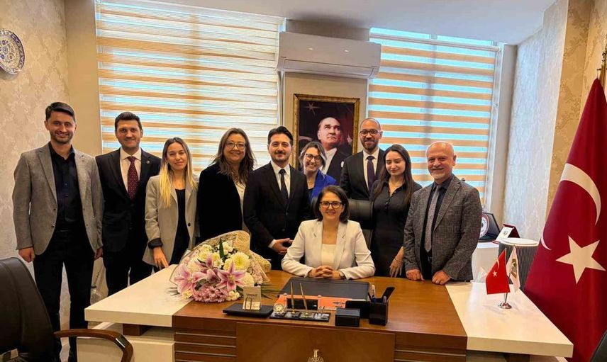 Karabük Barosu'nda yeni dönem: Sibel Şirin başkan oldu