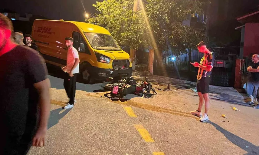 Bolu'da motosiklet ve panelvan çarpıştı: Yaralı var