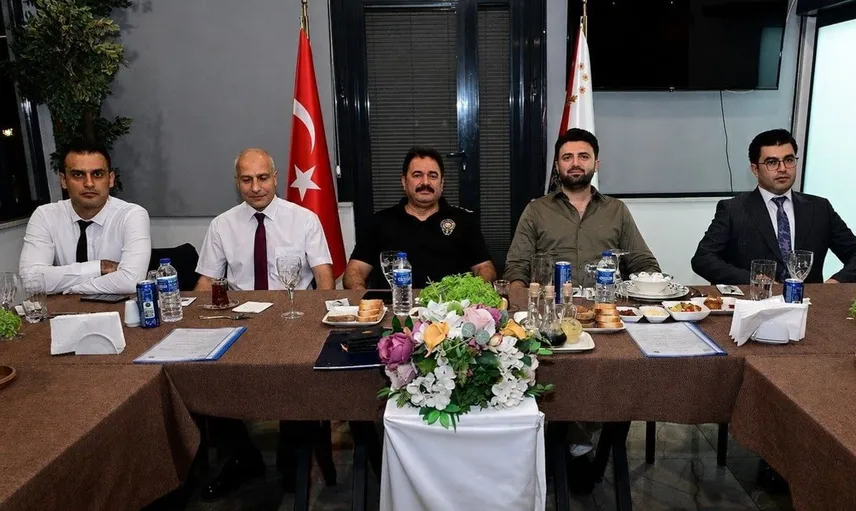 Bursaspor ve emniyet iş birliği: Yeni sezon için güvenlik zirvesi yapıldı