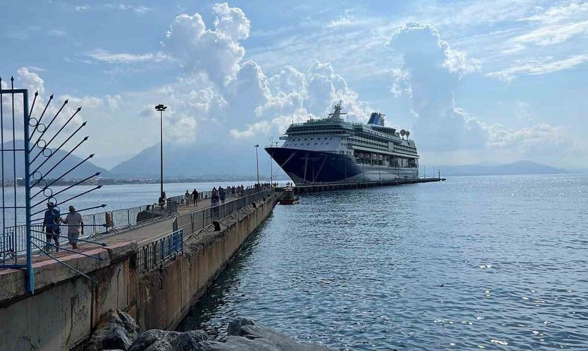 Marella Discovery gemisi Alanya’da misafirlerini ağırladı