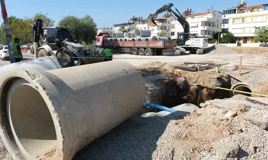 Antalya'nın altyapısına büyük destek: 210 milyon TL'lik yağmur suyu yatırımı