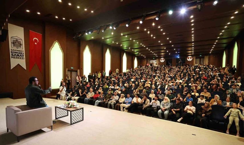 Evlilik için başkana yardımcı olmasını isteyen Oytun Erbaş’tan renkli anlar