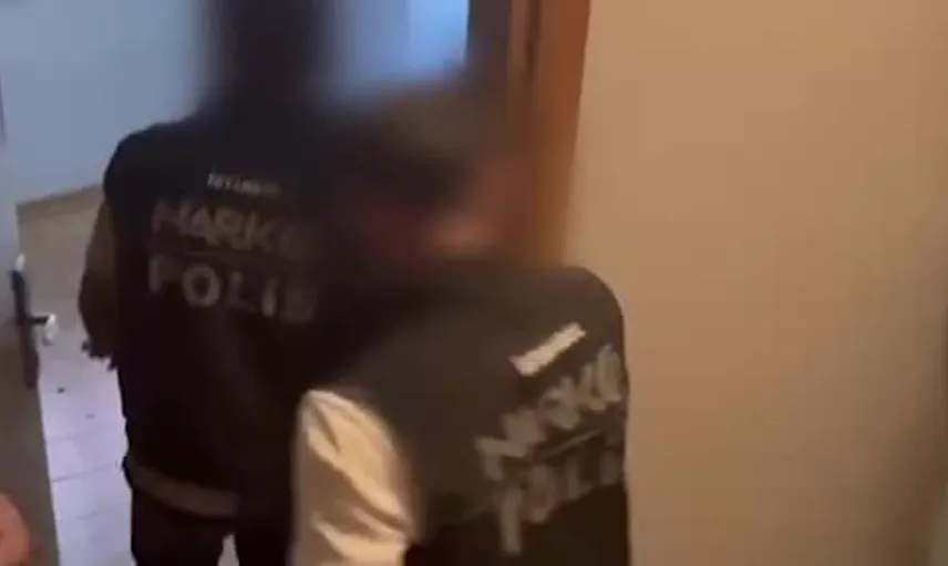 Uluslararası uyuşturucu kaçakçısı İstanbul'da düzenlenen operasyonla yakalandı