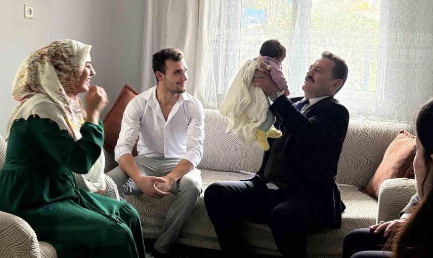 Evlilik kredisinin mutluluğu: Bilecik'te yeni bir bebek dünyaya geldi