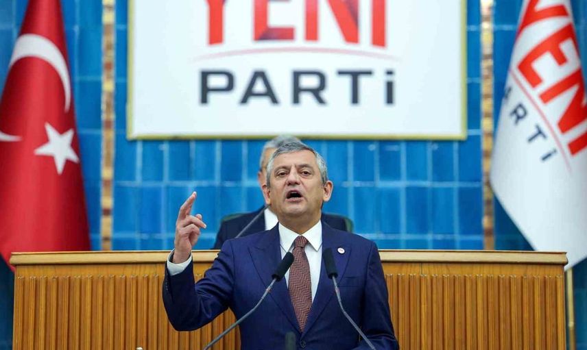 Özgür Özel: Yanlış tuğlayla örülen duvar altında kalmamak için dikkatli olmalıyız