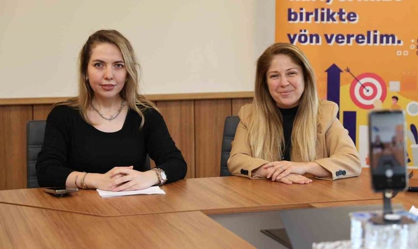 Düzce Üniversitesi'nde kariyer yolculuğu üzerine bilgilendirme etkinliği
