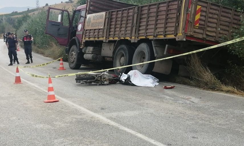 Yalvaç'ta motosiklet kazası: 19 yaşındaki genç hayatını kaybetti