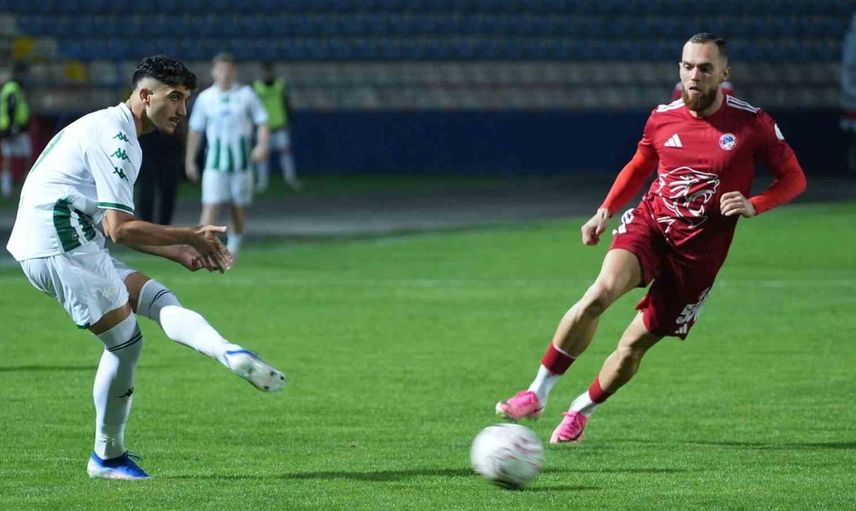 Kırıkkale FK, Kırşehir FSK'ya 3-0 yenilerek kupaya veda etti