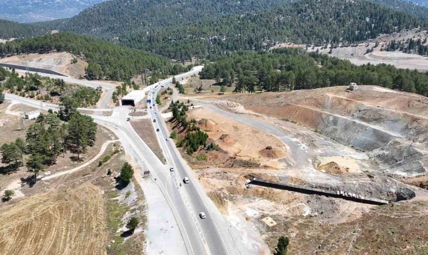 Yeni Alacabel Tüneli ile Antalya-Konya yolu 20 dakika kısalacak